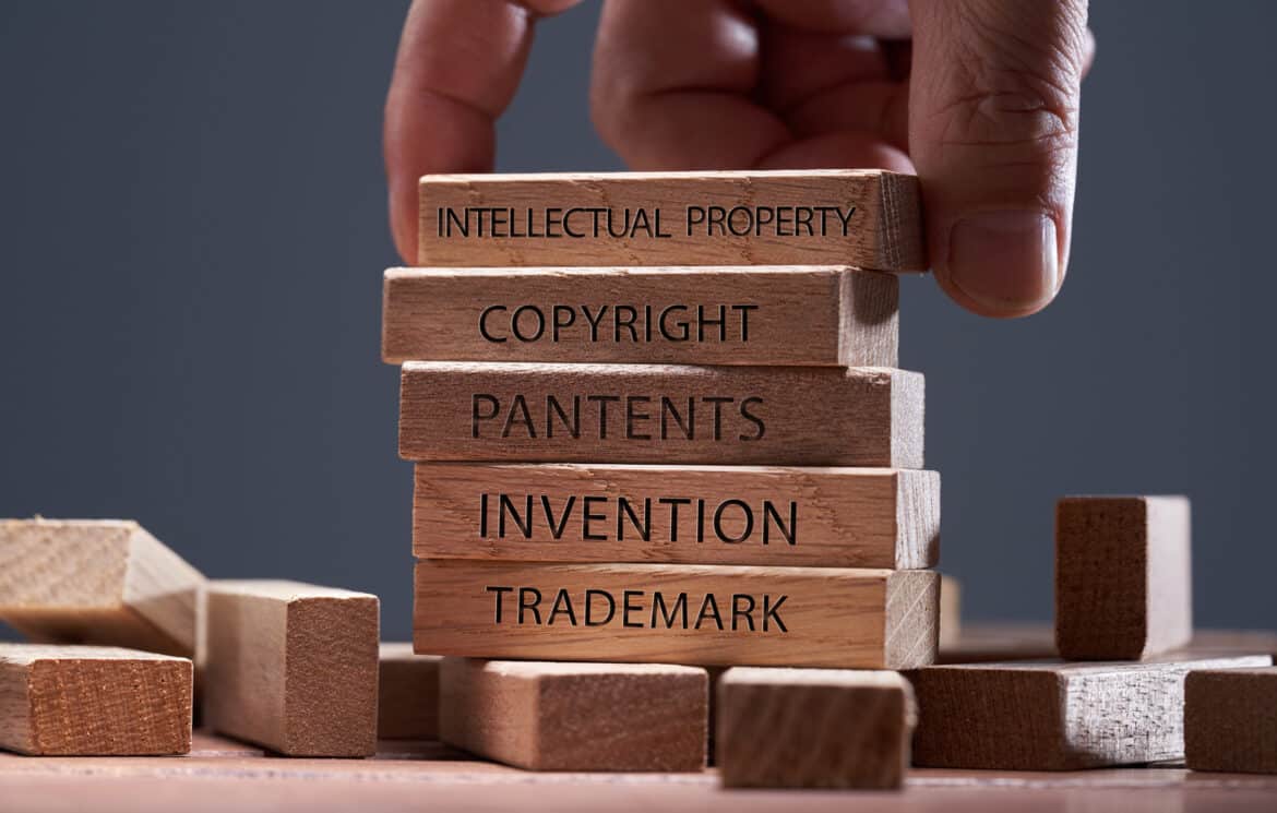 Quantum Patents and IP Strategy: Safeguarding Innovation in a Crowded Field
