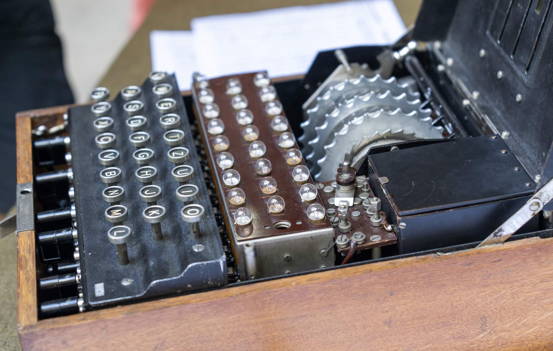 Quantum Decryption