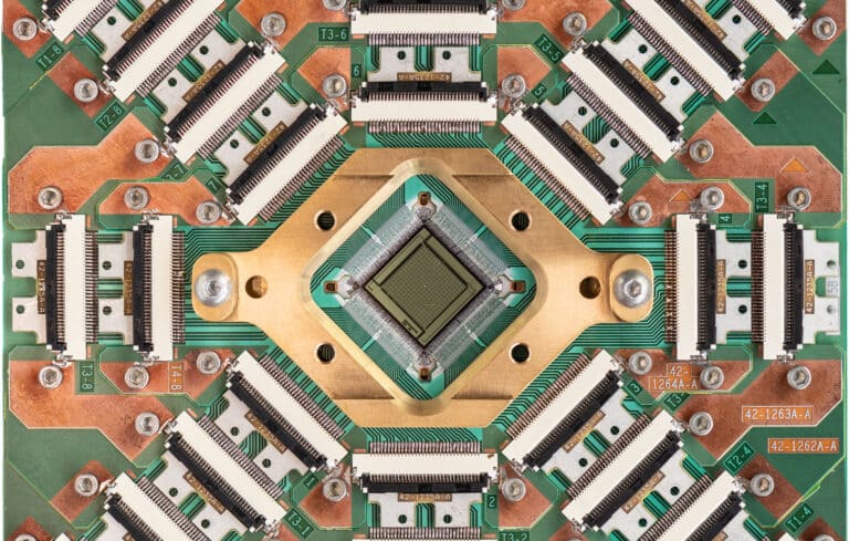 Advantage Chip D-Wave